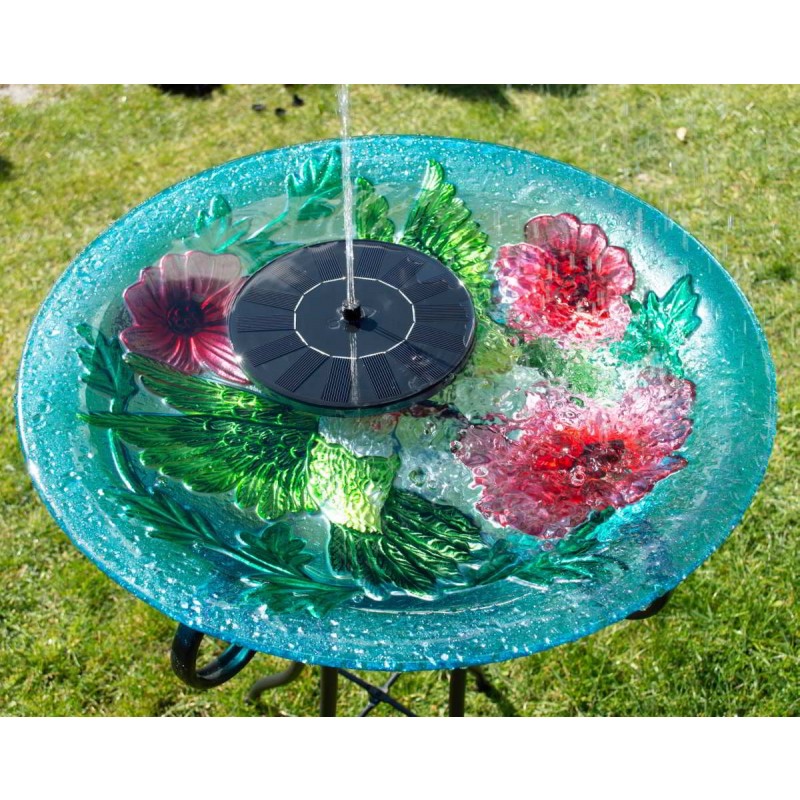 Flydende solcelle springvand