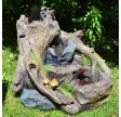 Solarbrunnen "Baumstumpf im Regen" mit eingebautem Akku